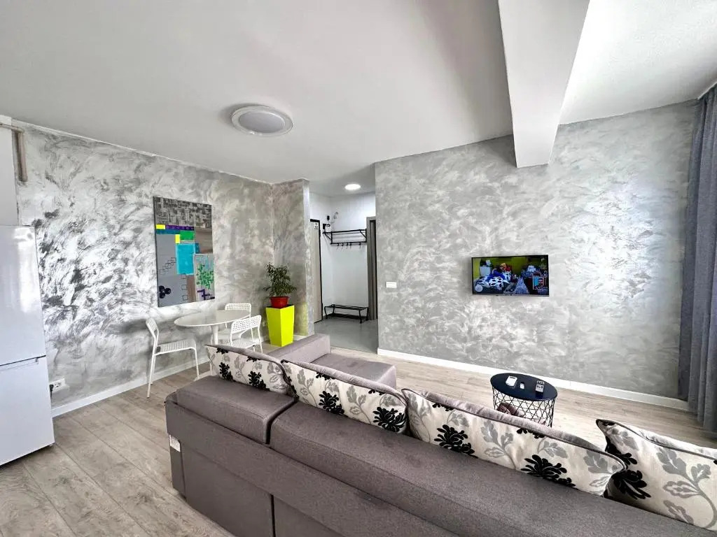 Mega Rossa Residence