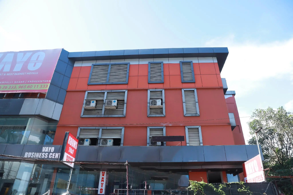 Collection O 82596 Safe Hotel Kadavanthra