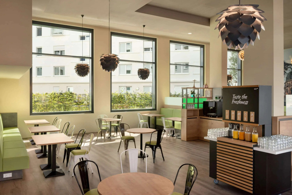 Super 8 by Wyndham Mainz Zollhafen