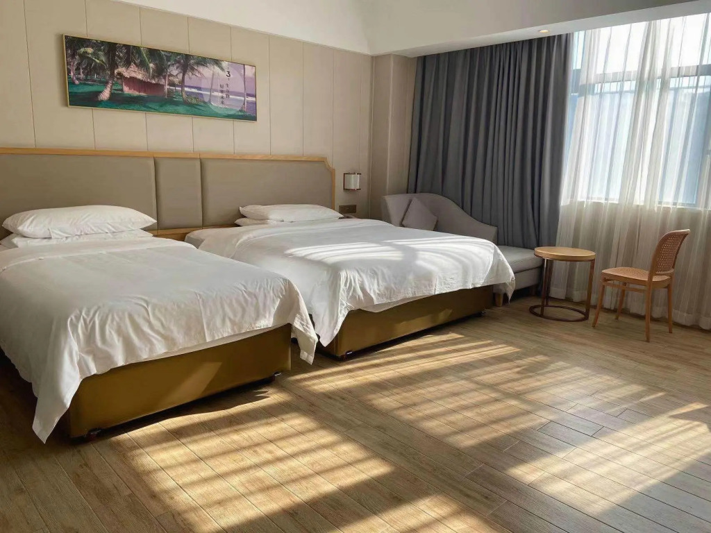 Vienna 3 Best Hotel(South Zhongshan District)