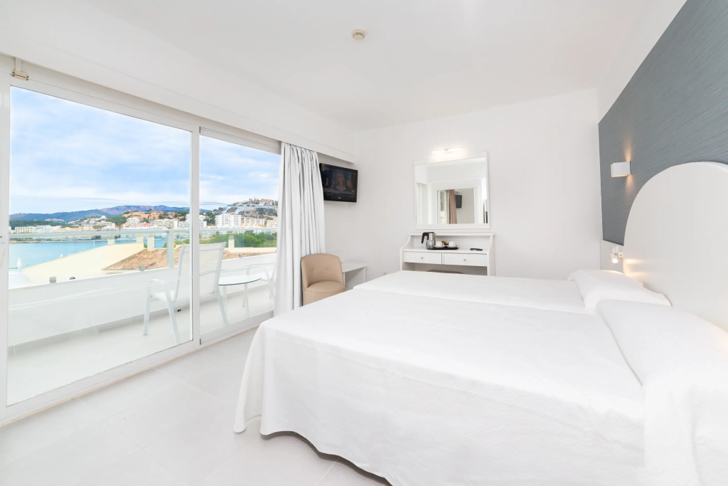 Sky Senses Hotel
