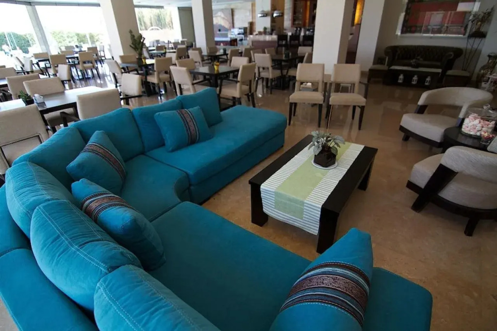 Elysion Hotel