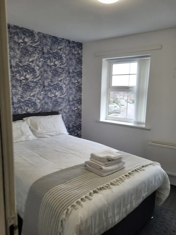 Impeccable 4-bed House in Leicester