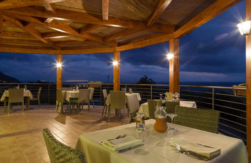 Hotel Santa Chiara