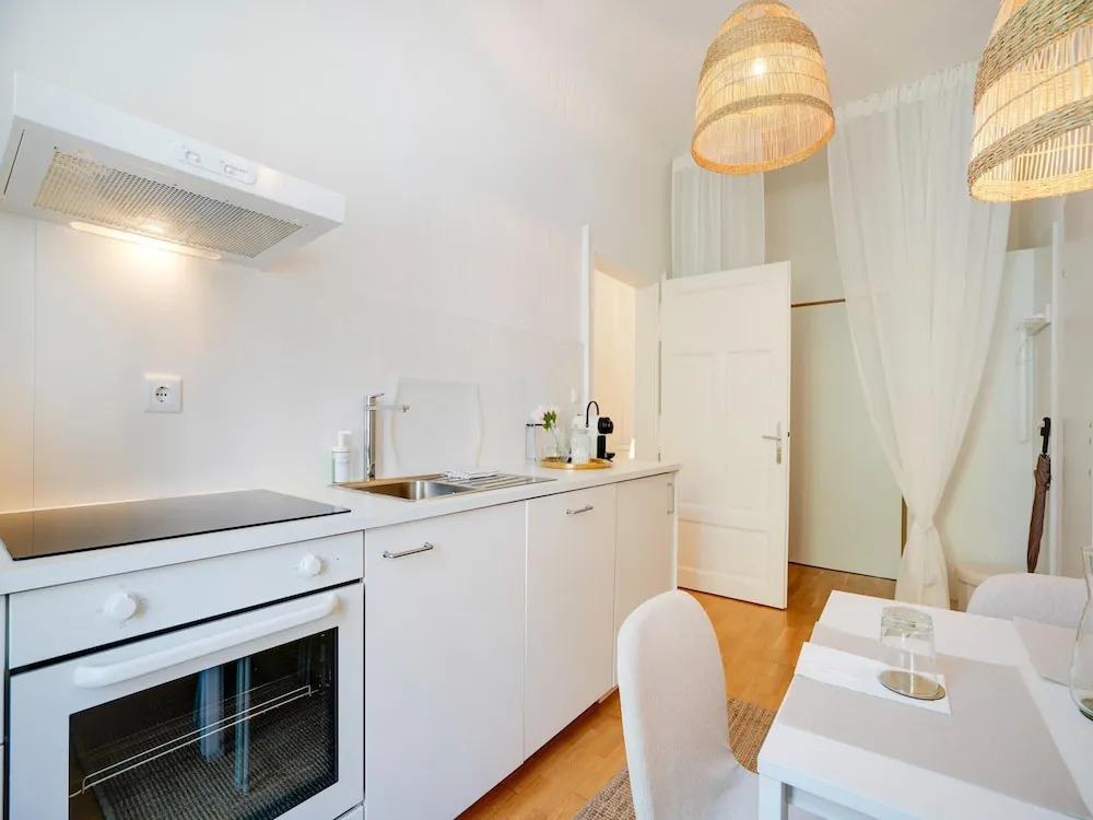 Arcadio Home - City Comfort