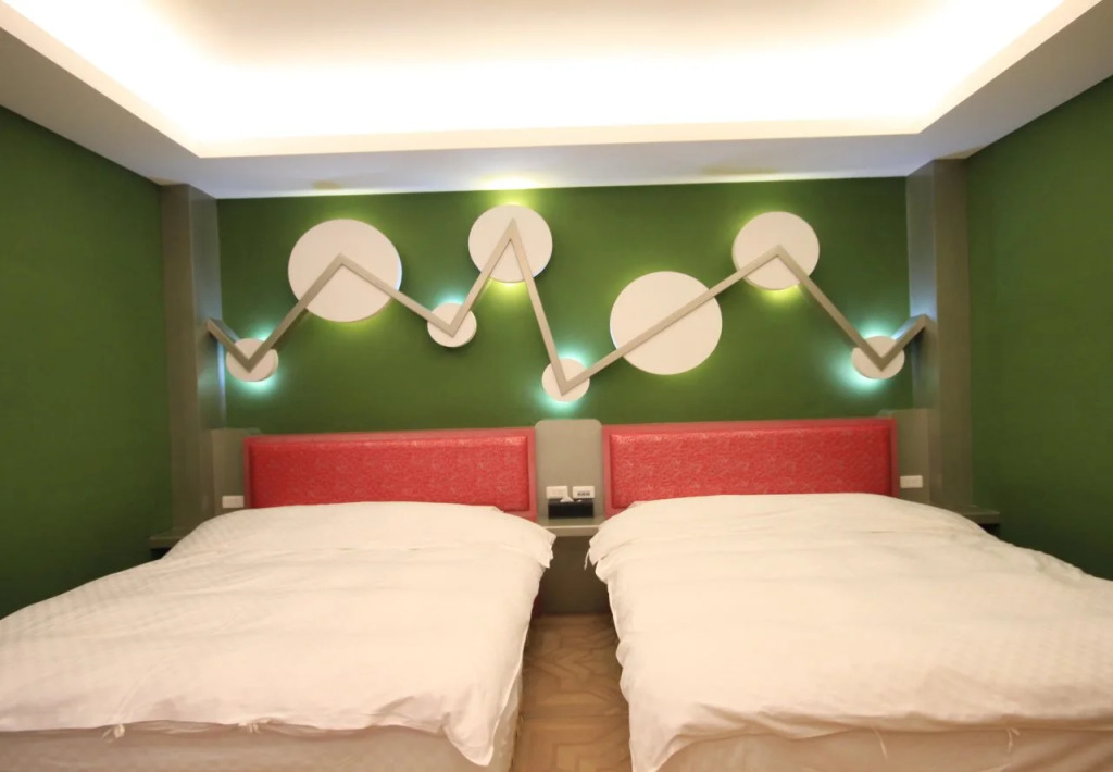 Bollinger Hotel