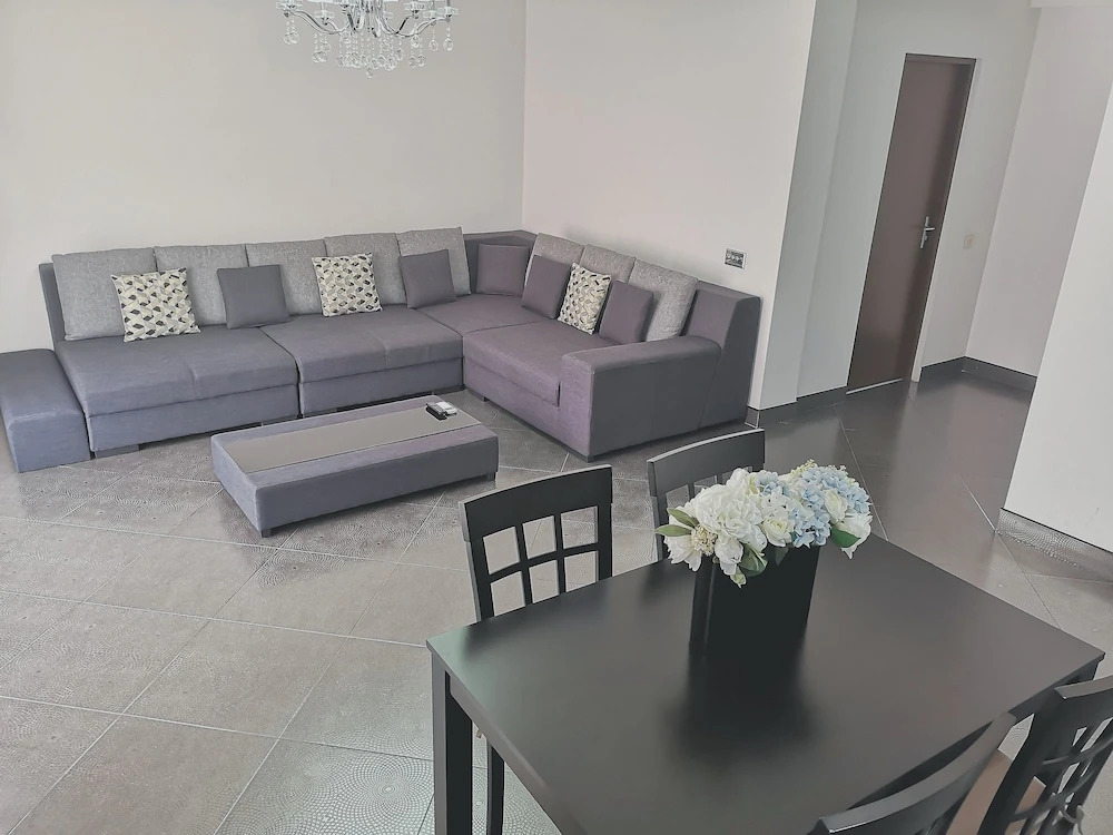 Casa Bella Apartments