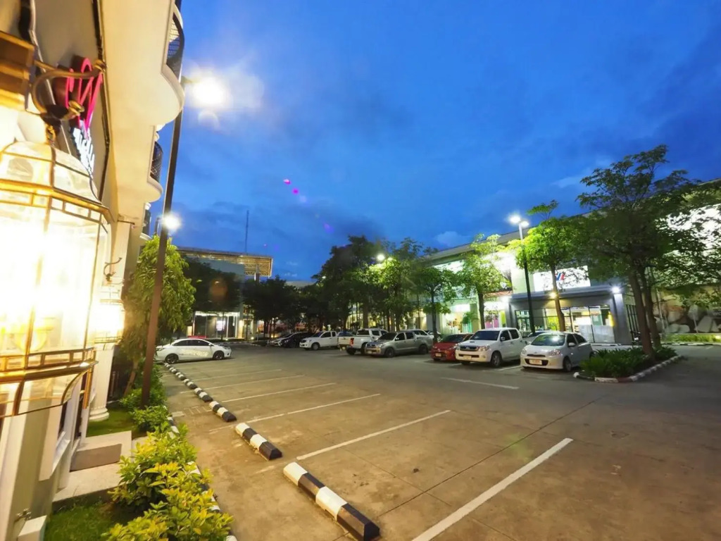 A Villa Hua Hin Hotel