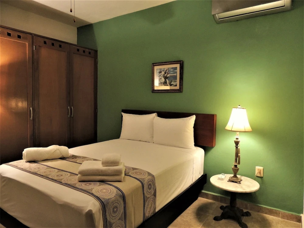 Maya Suites By LHMG