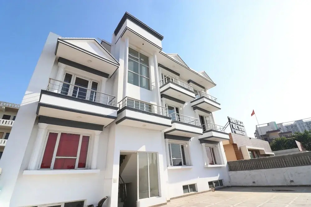 The Golden Circle by OYO Rooms