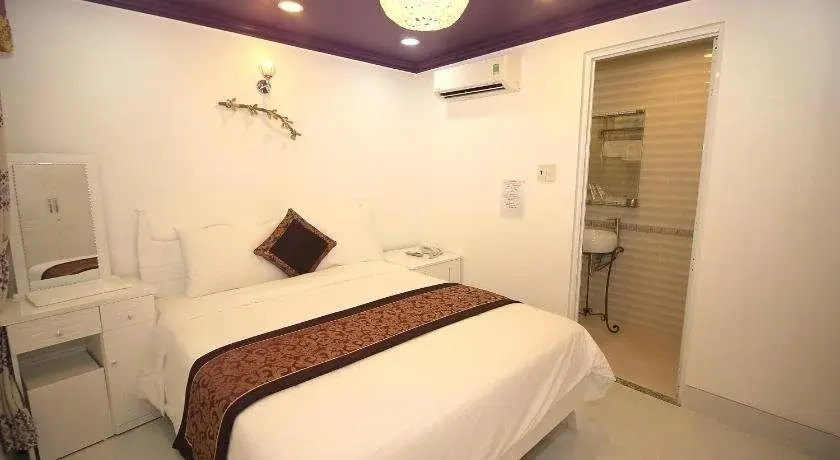 Nest Hotel