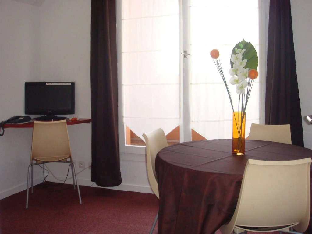 Geneva Residence