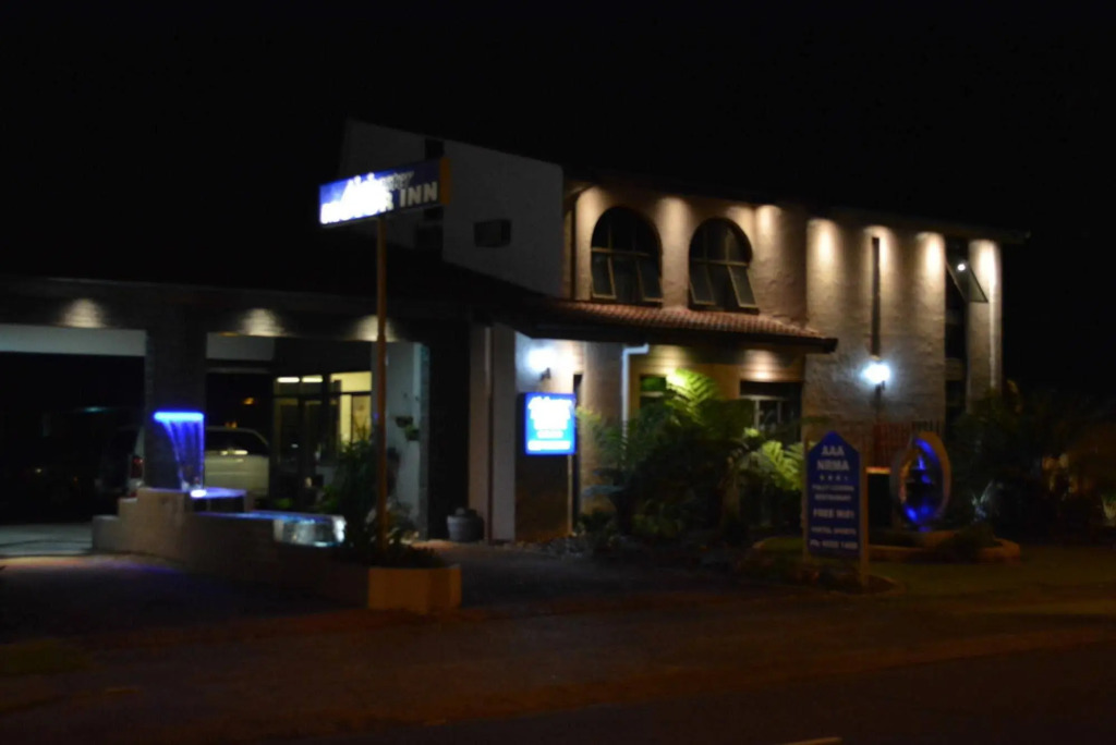 Alabaster Motor Inn