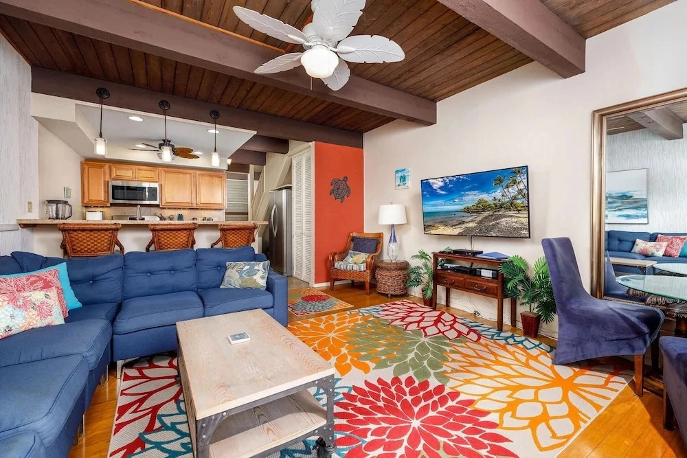 Kona Mansions 225 Top Floor 2 Story Ocean Views