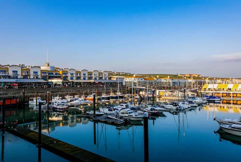 Rethink Living - Luxury Brighton Marina
