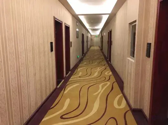 Huangping Tonghai Business Hotel