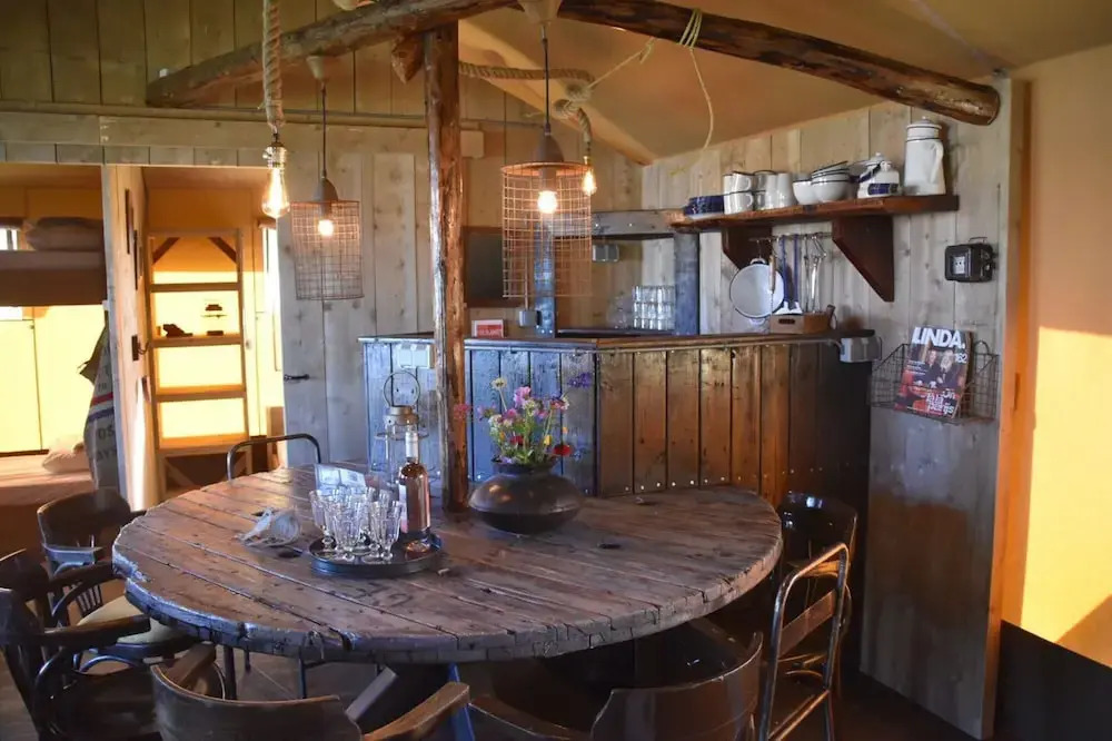 Kidz Lodge in Zon Zee Strand With Play Area