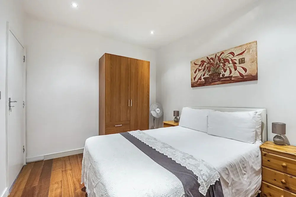 Splendid 3 Bedroom Apartment Kings Cross