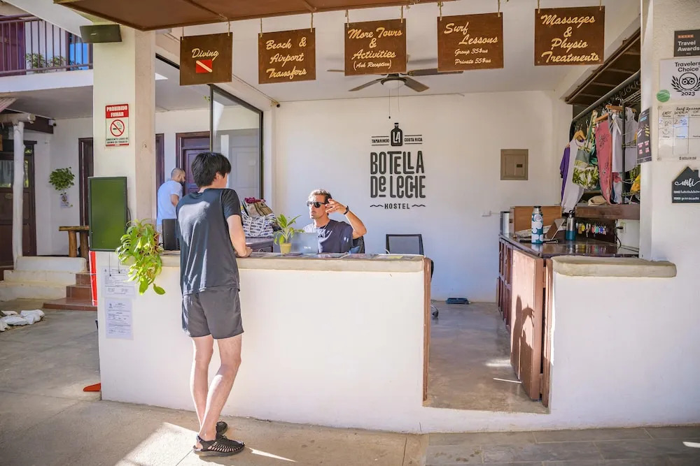 Hostel La Botella de Leche - Tamarindo