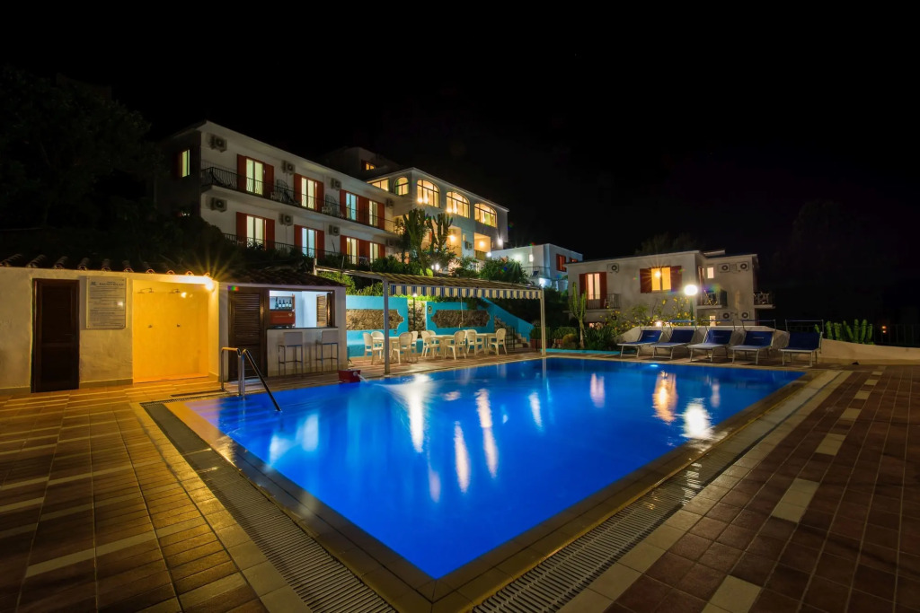 Hotel Bagnitiello
