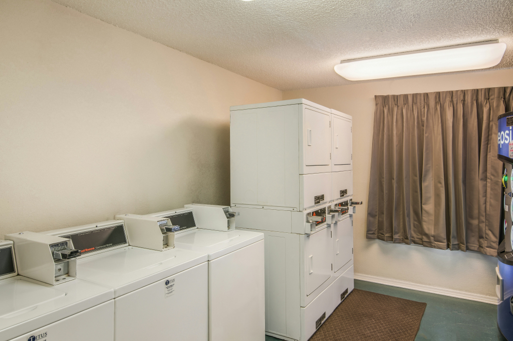 Red Roof Inn & Suites Pensacola East - Milton