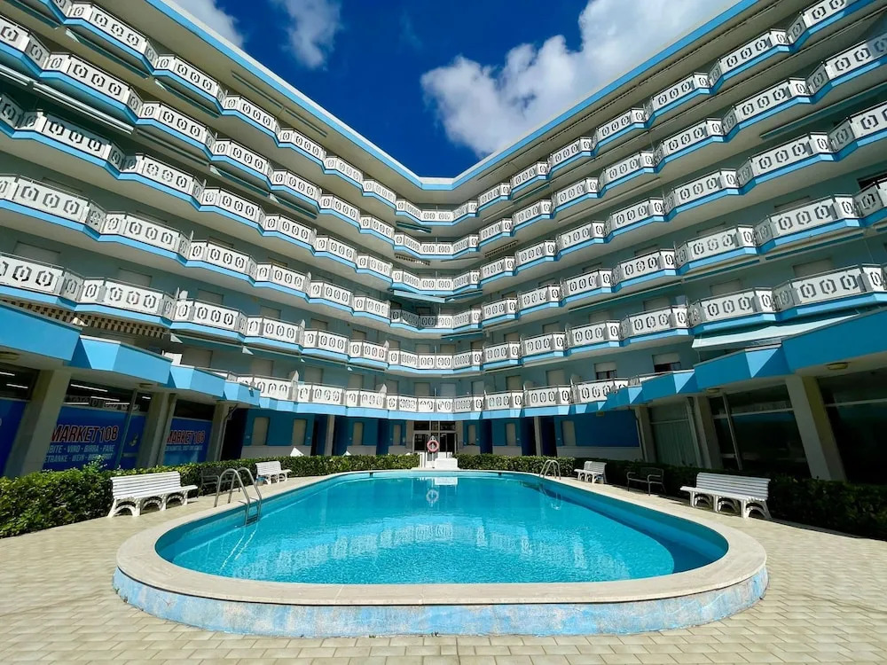Beachfront Flat With sea View