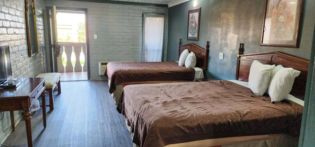 Knights Inn Tyler