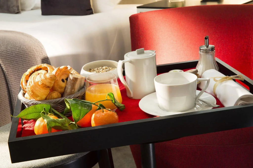 Les Matins de Paris & Spa