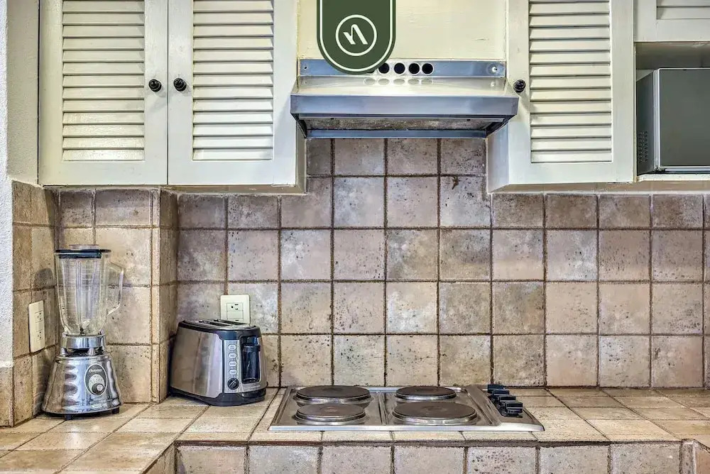 Beachfront 2 BR Condo - Beach - Pools - Tennis
