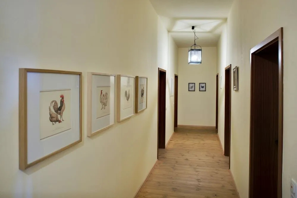Gasthaus und Pension "Zum Hauenden Schwein"
