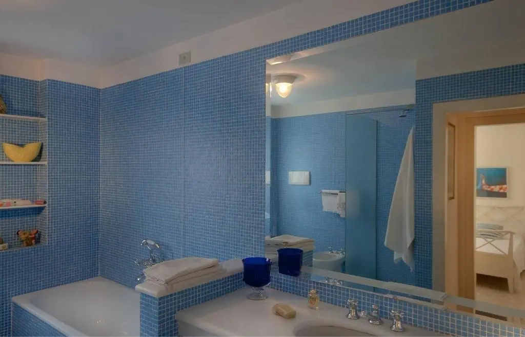 House in Marina di Pietrasanta With Large Garden 300 Meters From the sea