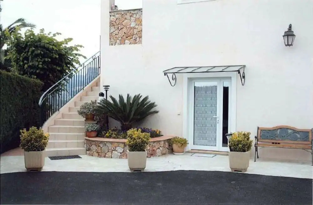 La terrasse d'Azur by Gites de France