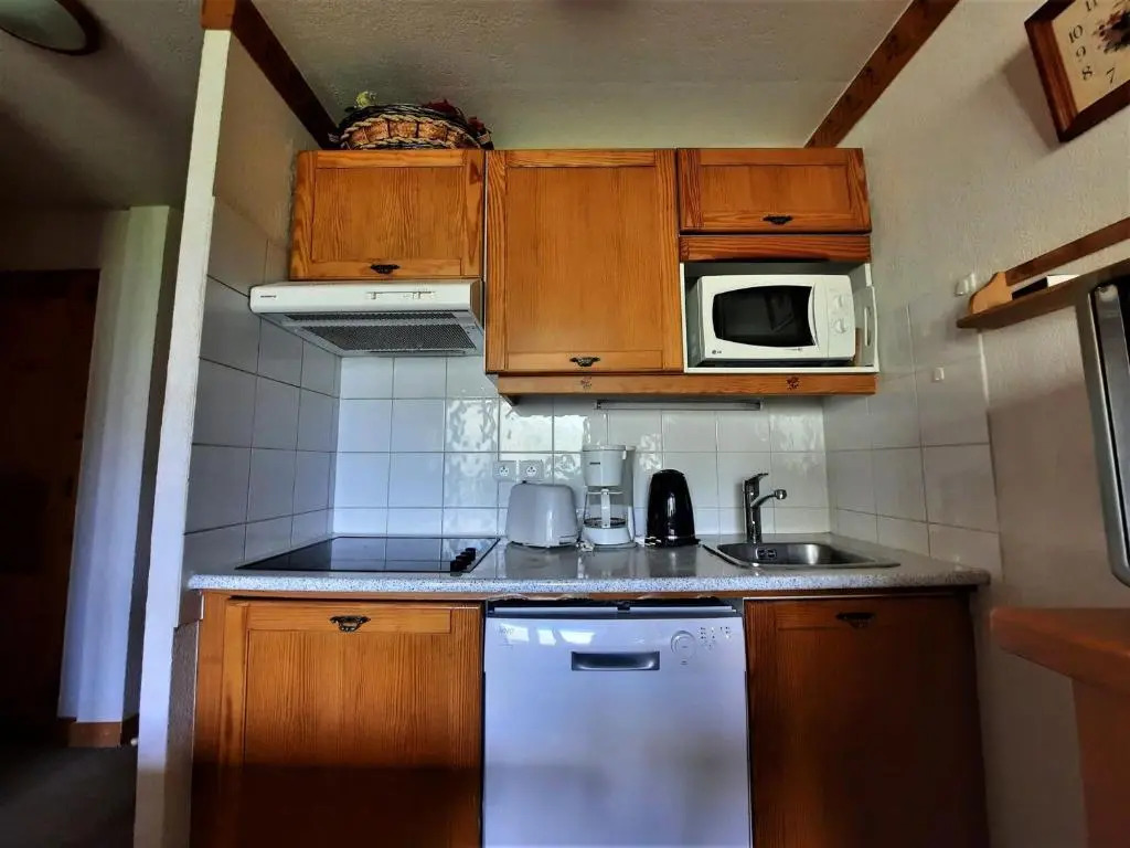Appartement Les Menuires, 2 pièces, 6 personnes - FR-1-452-8