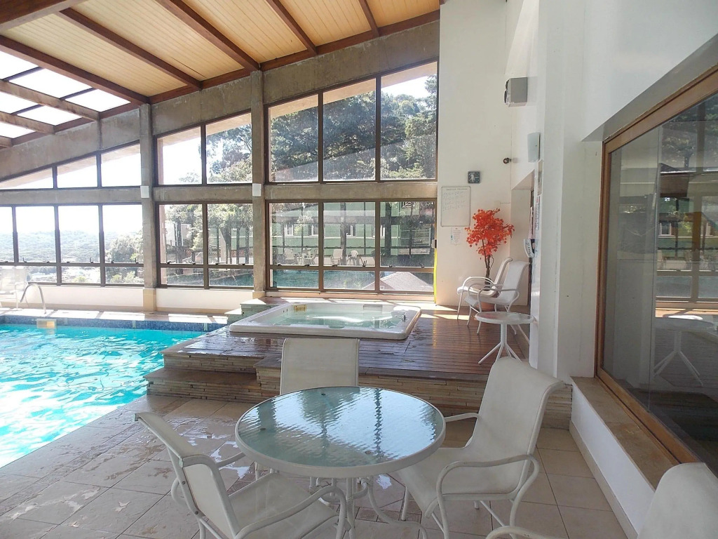 Apart-hotel em Gramado, padrão 4 estrelas, no centro
