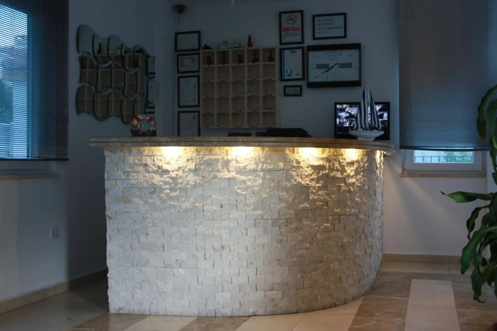 Rota Hotel