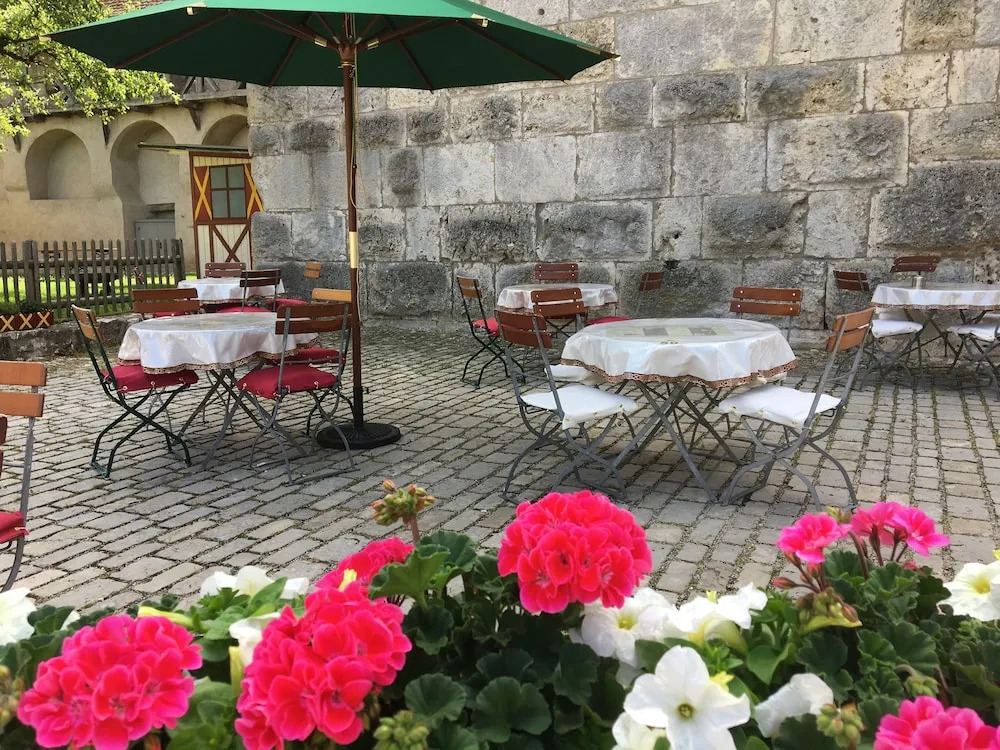Schlosshotel Harburg