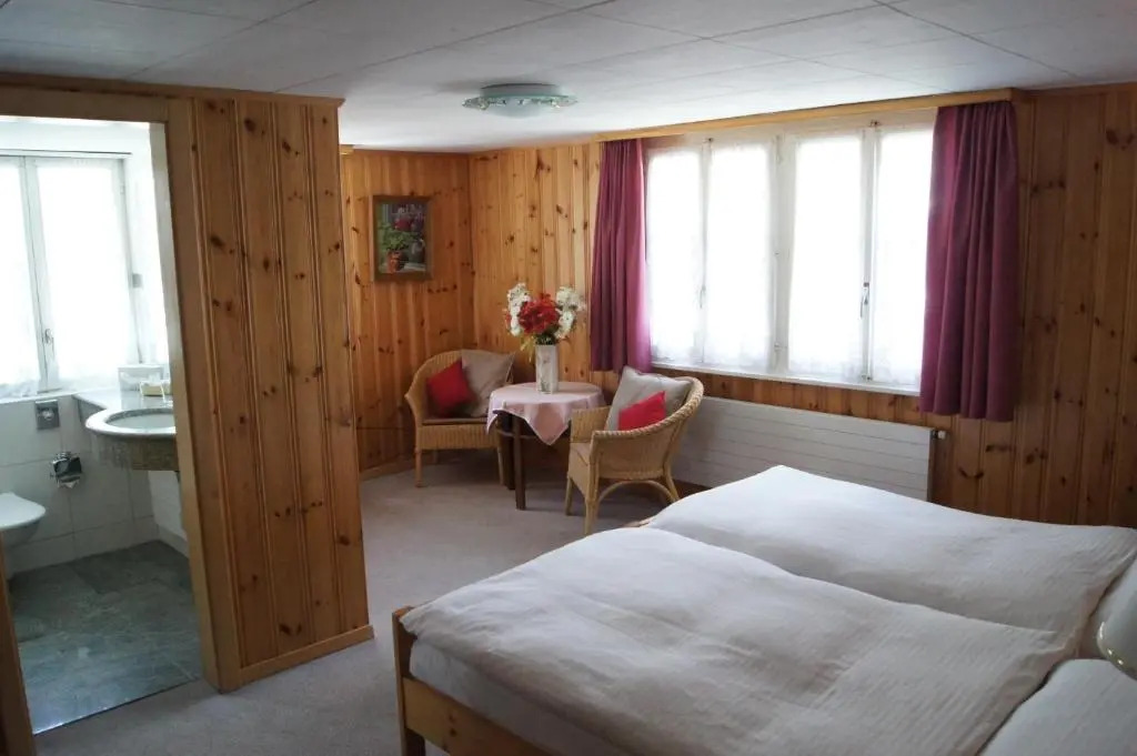 Hotel Alpina