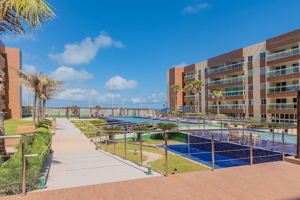 VG Fun #501 - Apartment by the Sea by Carpediem