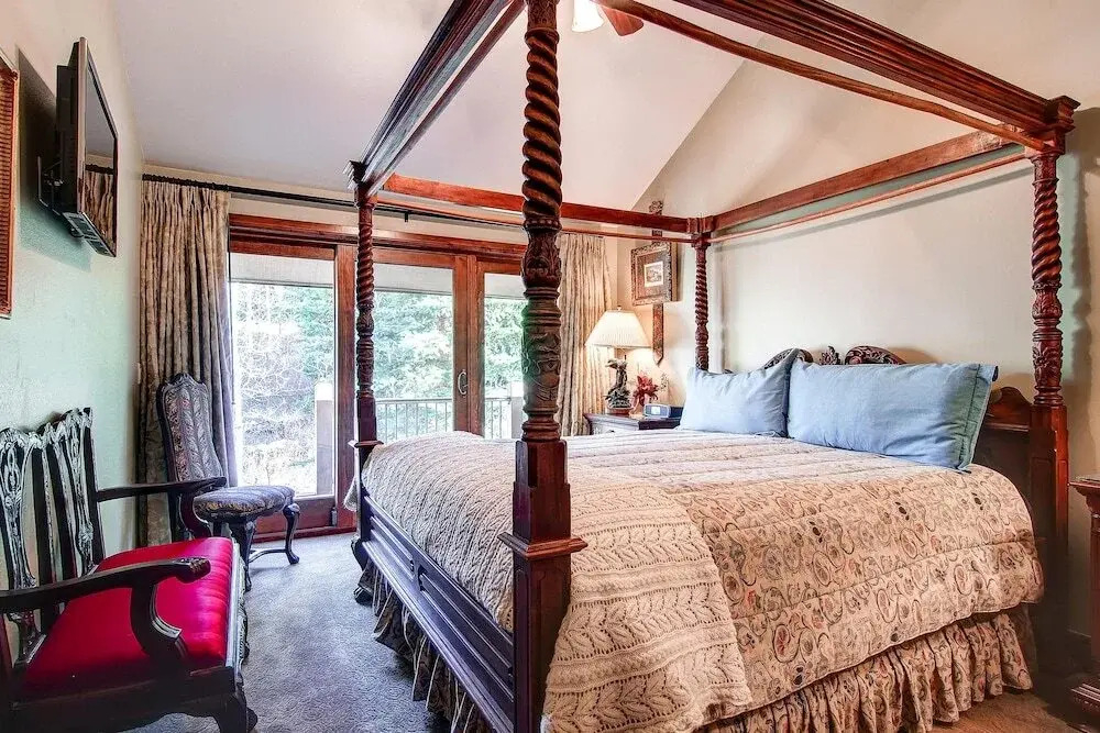 Little Belle - 5BR Townhome + Private Hot Tub #15 - LLH 61627