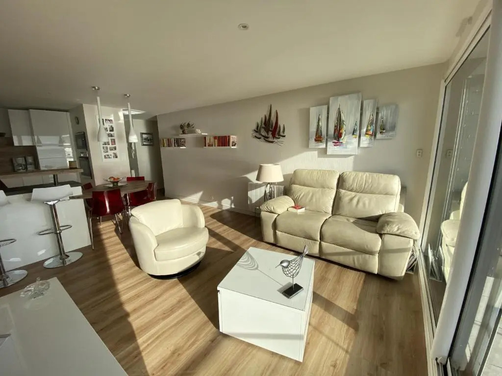 Appartement Ploemeur, 3 pièces, 5 personnes - FR-1-349-90