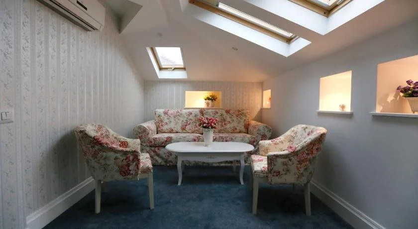 Hotel Les Jardins Carol