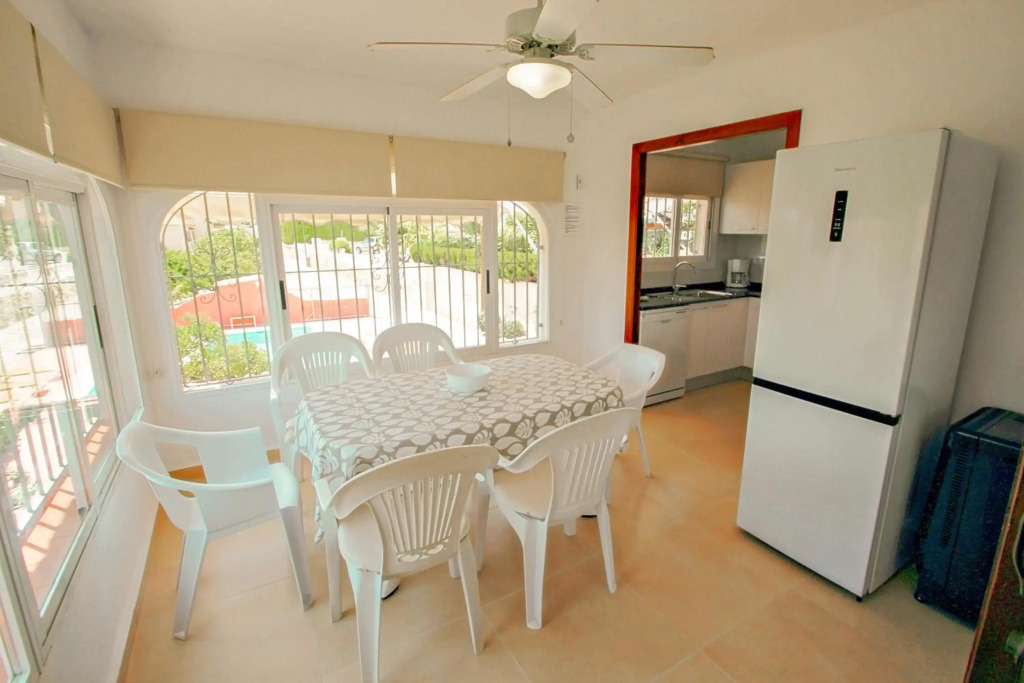Tere - holiday home with private swimming pool in Calpe