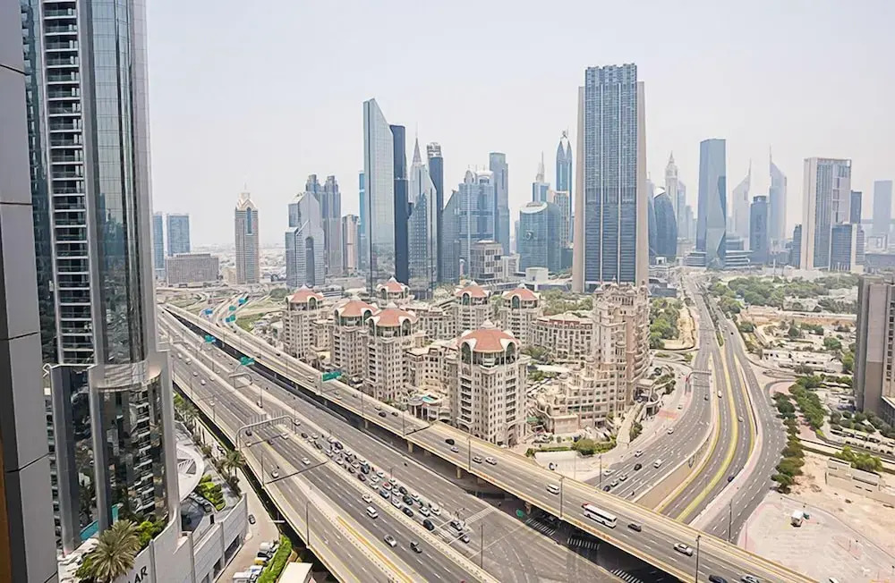 Lux 1BR Apt in Dubai Mall Residences