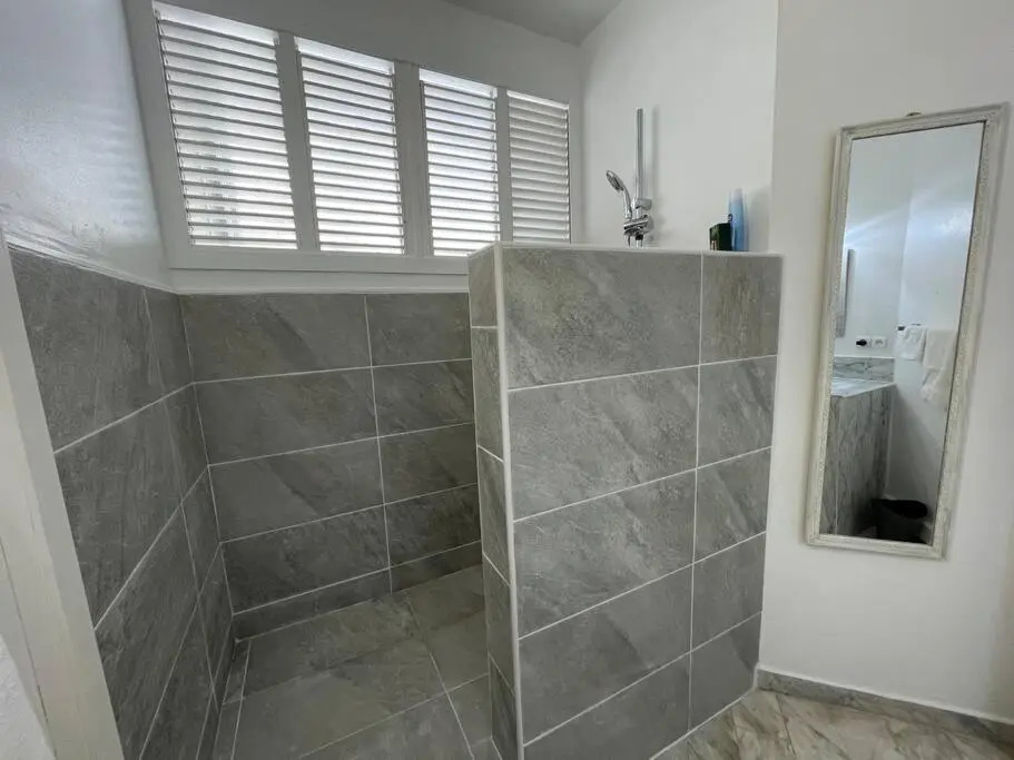 Appart adorable proche de la baie orientale, Idolem résidence unité 2 - 57 Rue du Mont Vernon 1