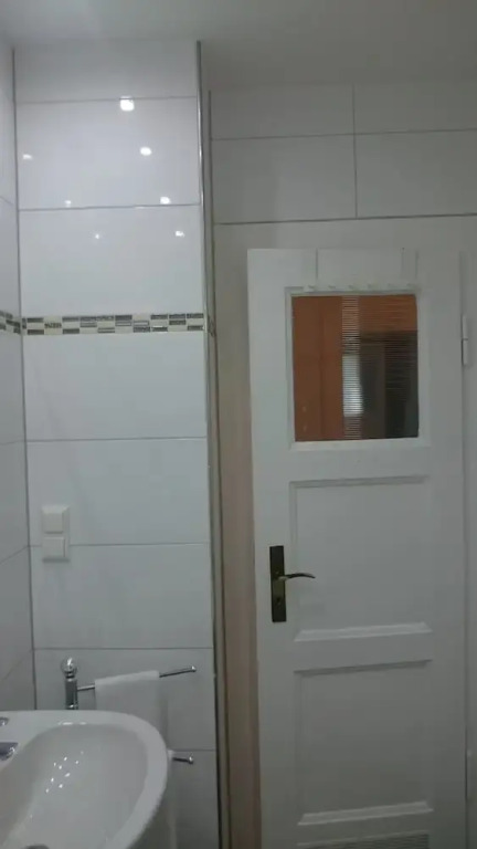 AVI City Apartments GoodHouse