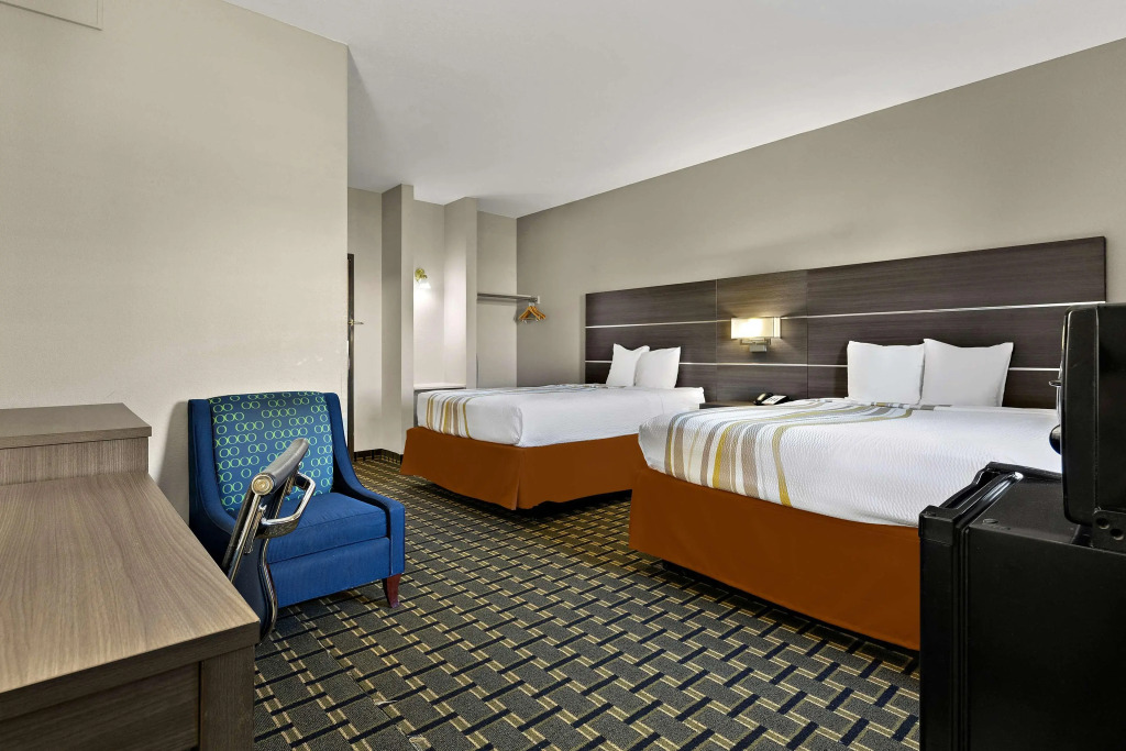 SureStay Plus Hotel by Best Western Tulsa East