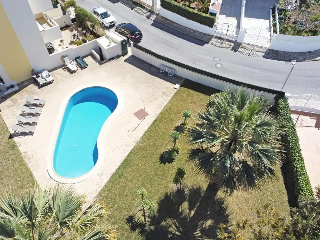 Apartamento Rua do Lago 88