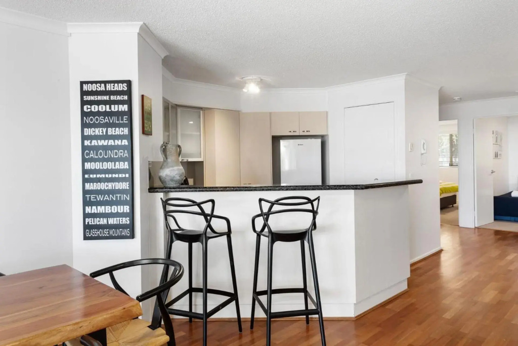 5 Pacific Outlook Ocean View Apartment in Sunshine Beach