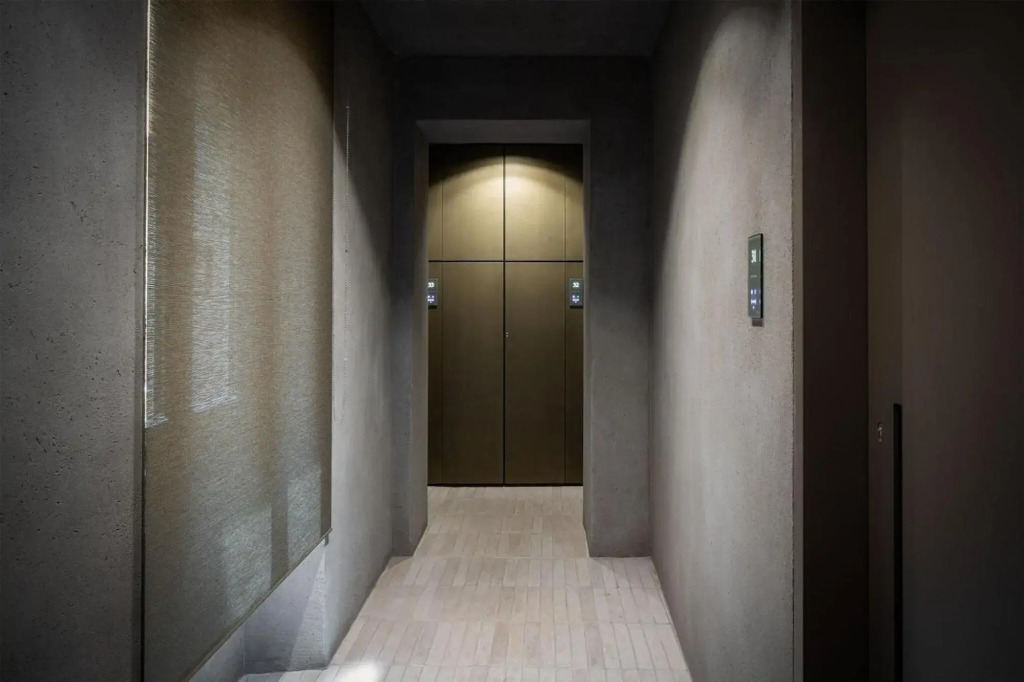 Hotel Scenario