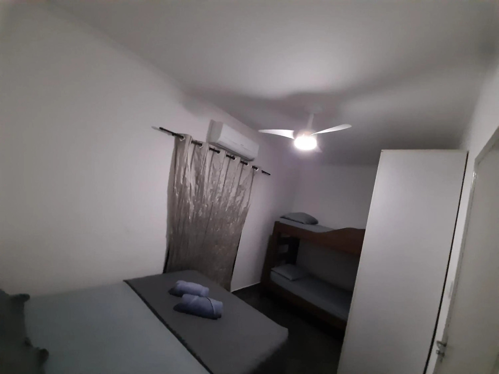 Apartamento Centro de Bertioga 100MTS da praia.